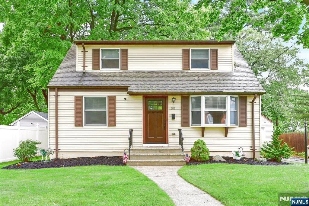 Photo of 30 Highwood