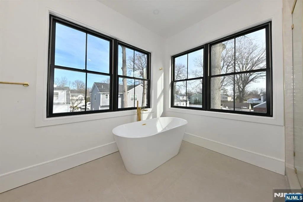 Photo of 212 Monroe