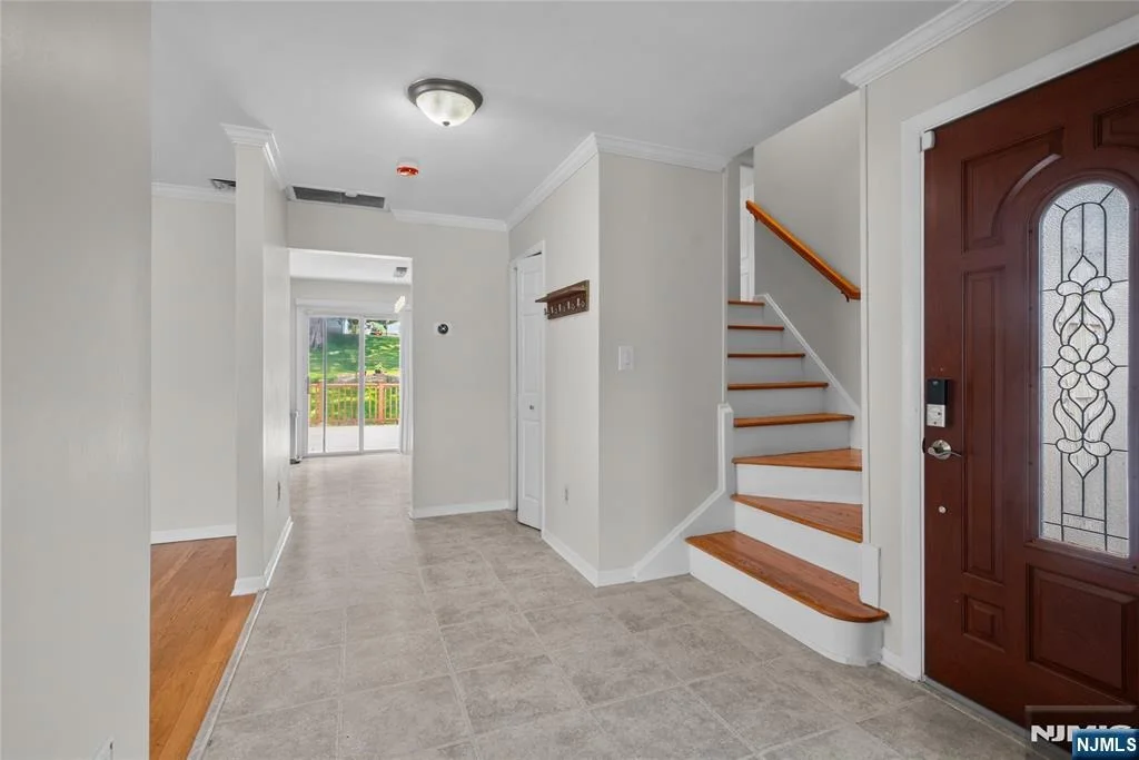 Photo of 260 Saint Cloud