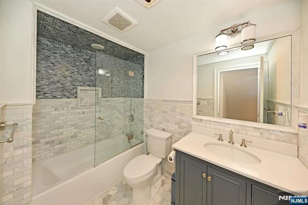 Photo of 12 Morningside
