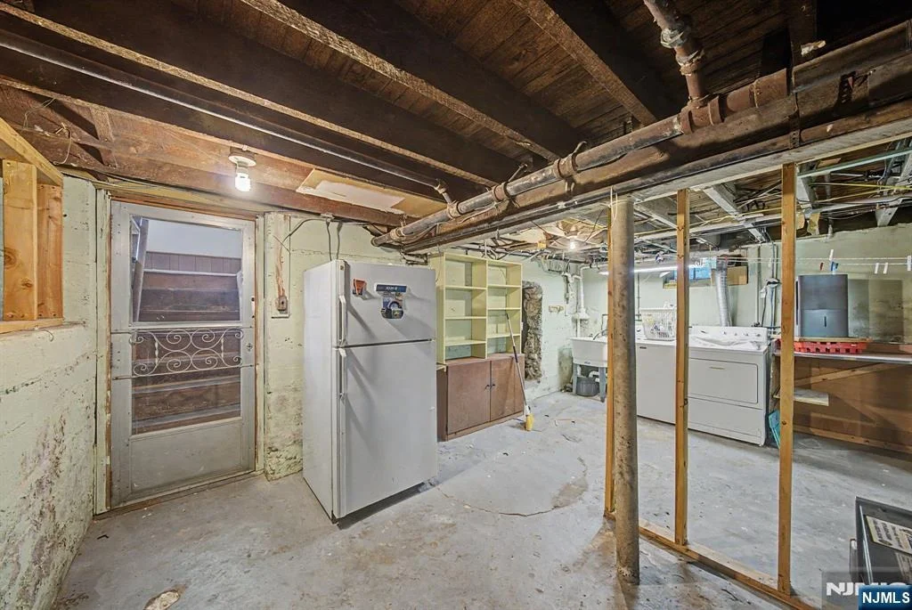 Photo of 56 Haskell