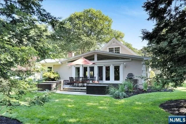 Photo of 151 Donnybrook