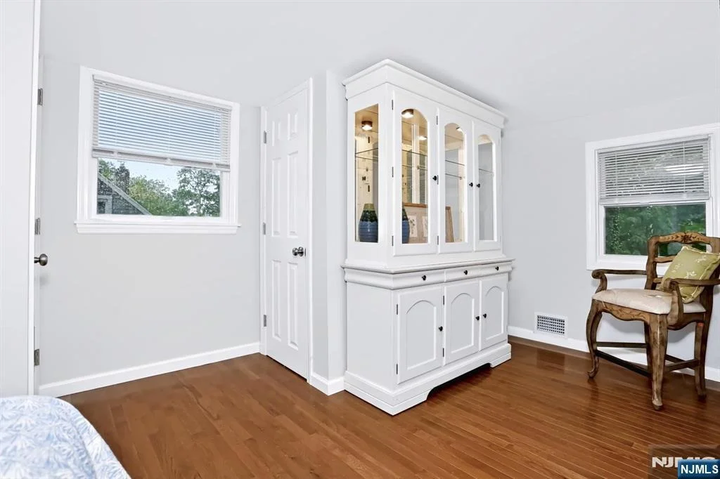 Photo of 30 Highwood