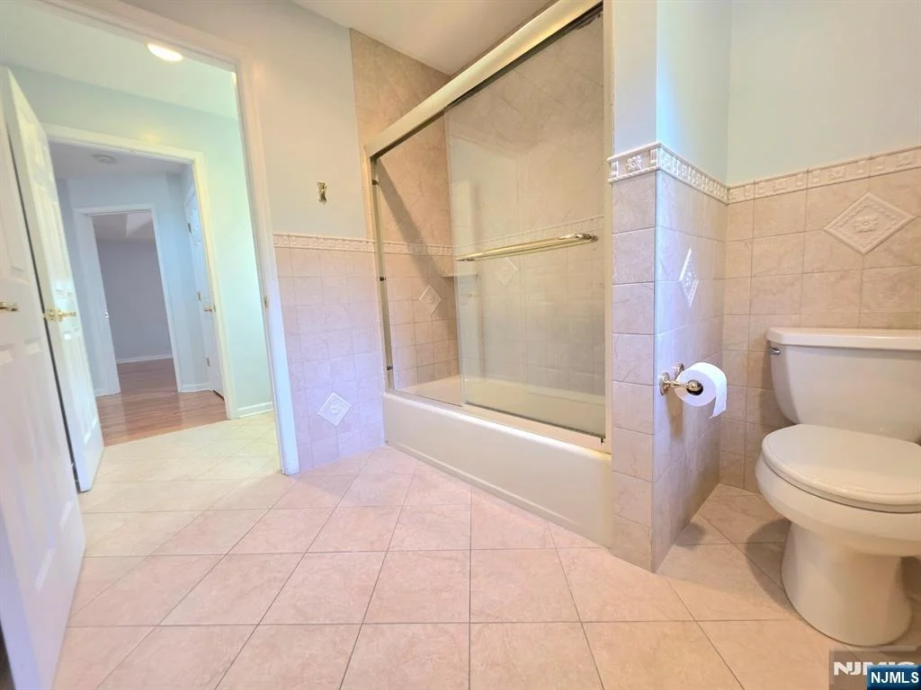Photo of 335 Bullard