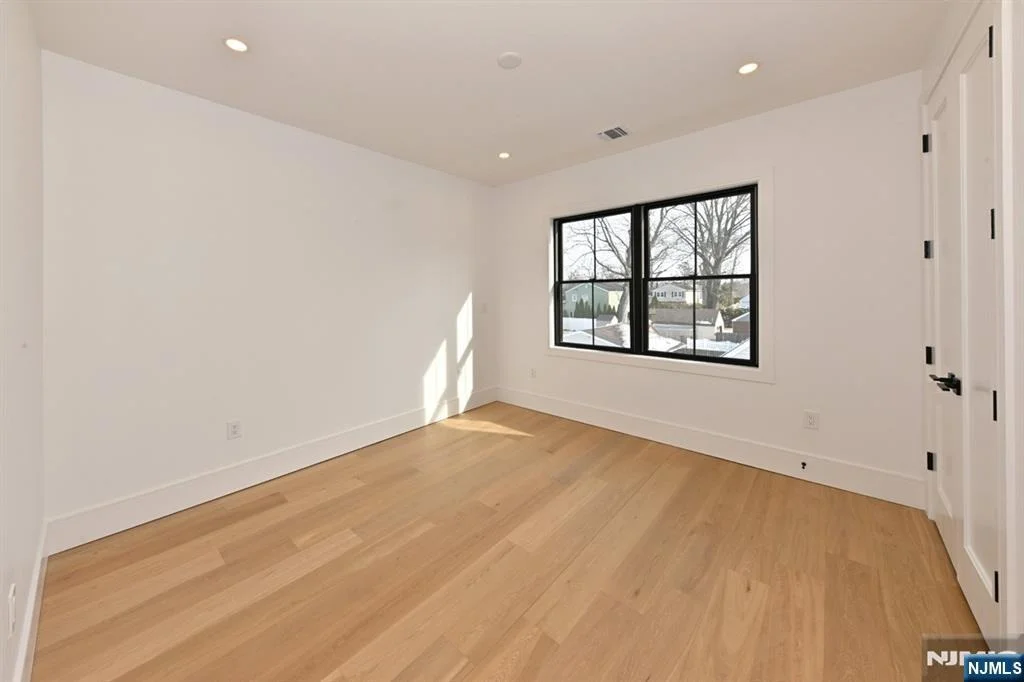 Photo of 212 Monroe