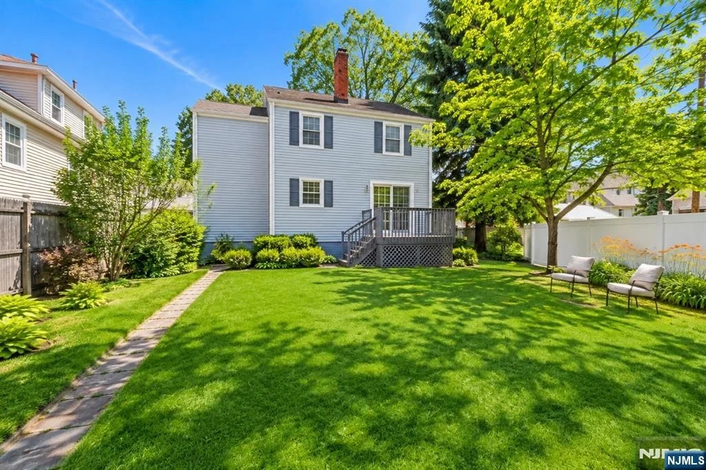Photo of 223 Baldwin