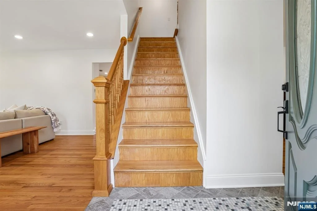 Photo of 650 Ridgewood