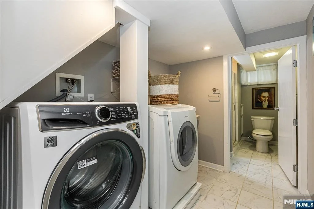 Photo of 36 Chapman