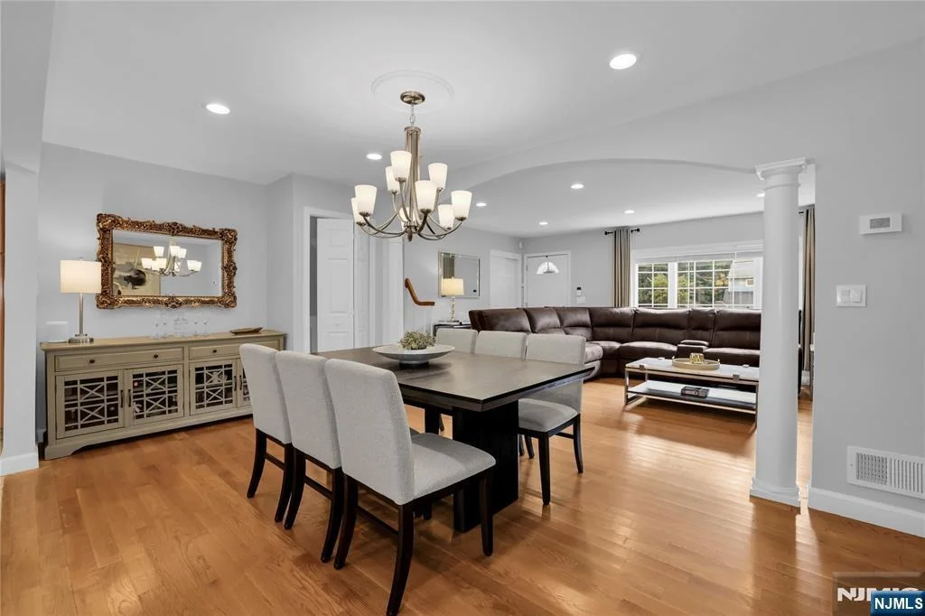 Photo of 23 Meadow