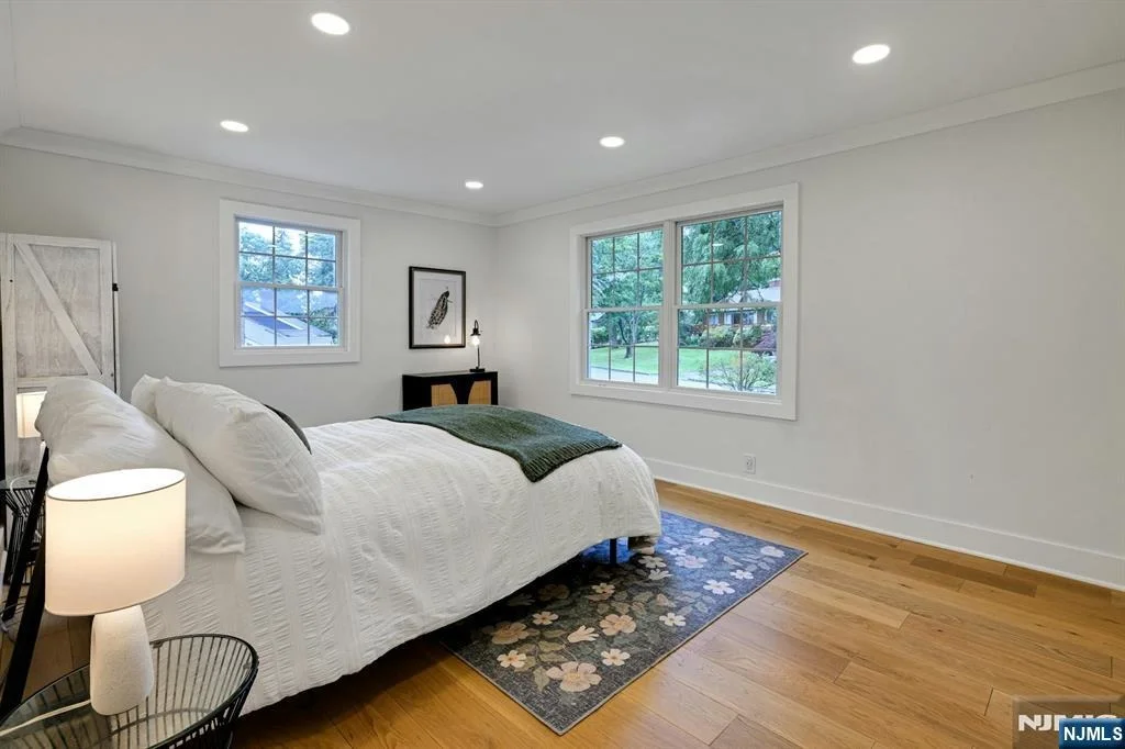 Photo of 9 Crestview