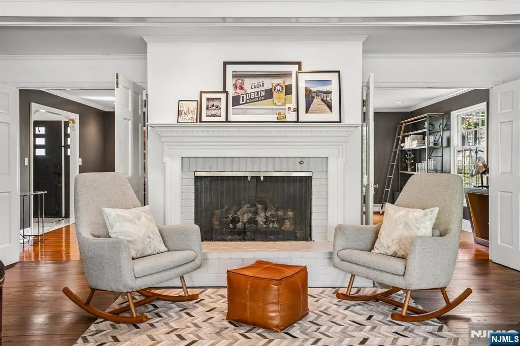 Photo of 372 Lakeview