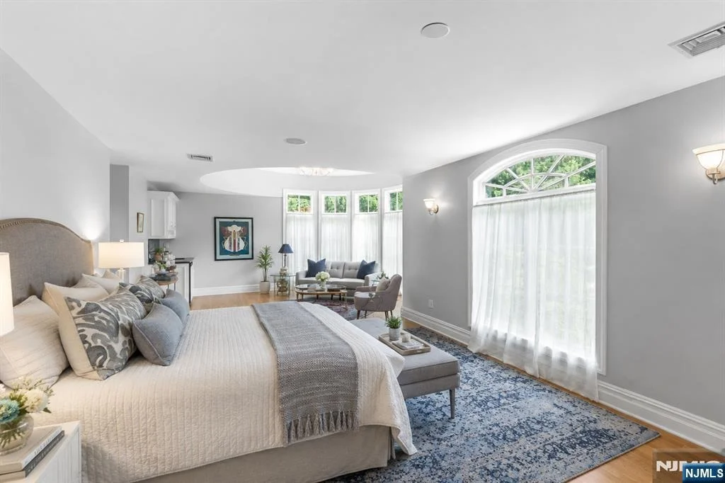 Photo of 38 Bridle