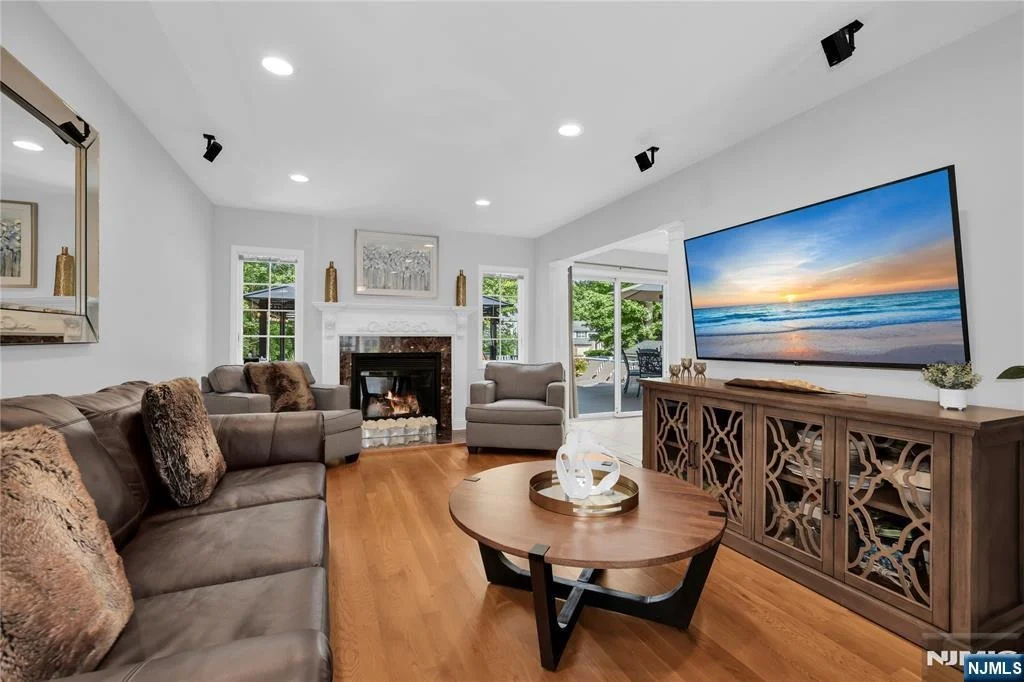 Photo of 23 Meadow