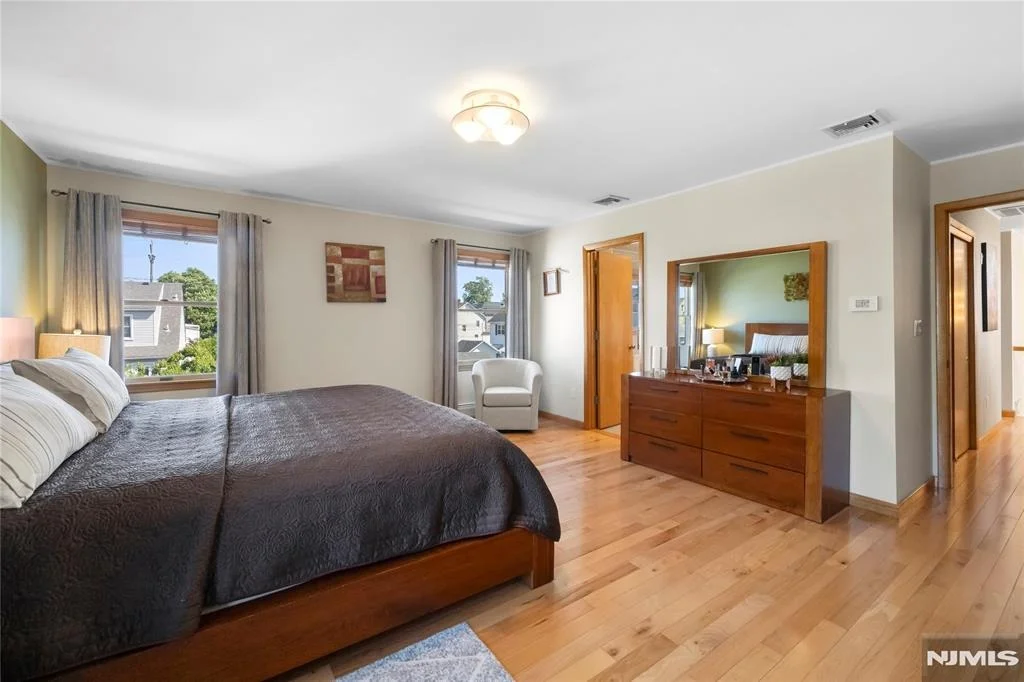 Photo of 66 Roehrs