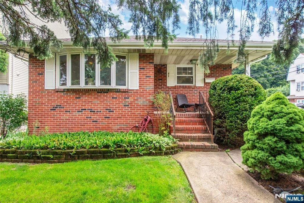 Photo of 85 Bloomfield