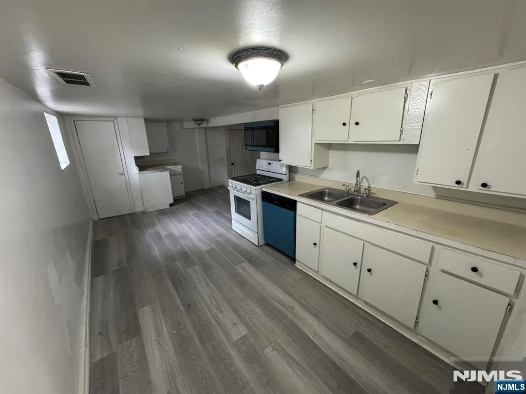 Photo of 297 Pleasant