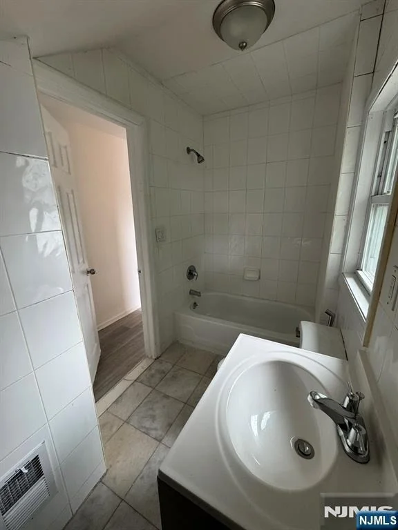Photo of 297 Pleasant