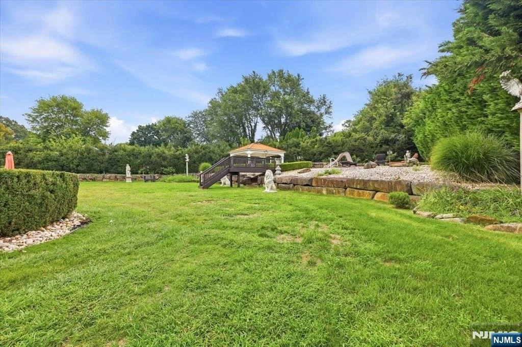Photo of 19 Hillside