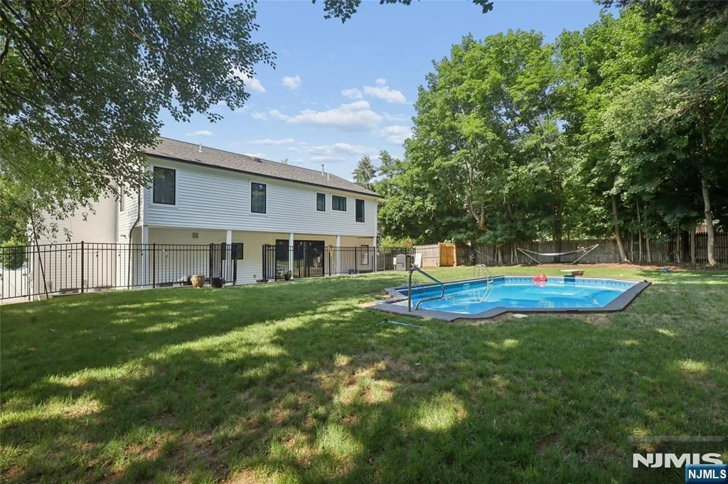 Photo of 68 Serpentine