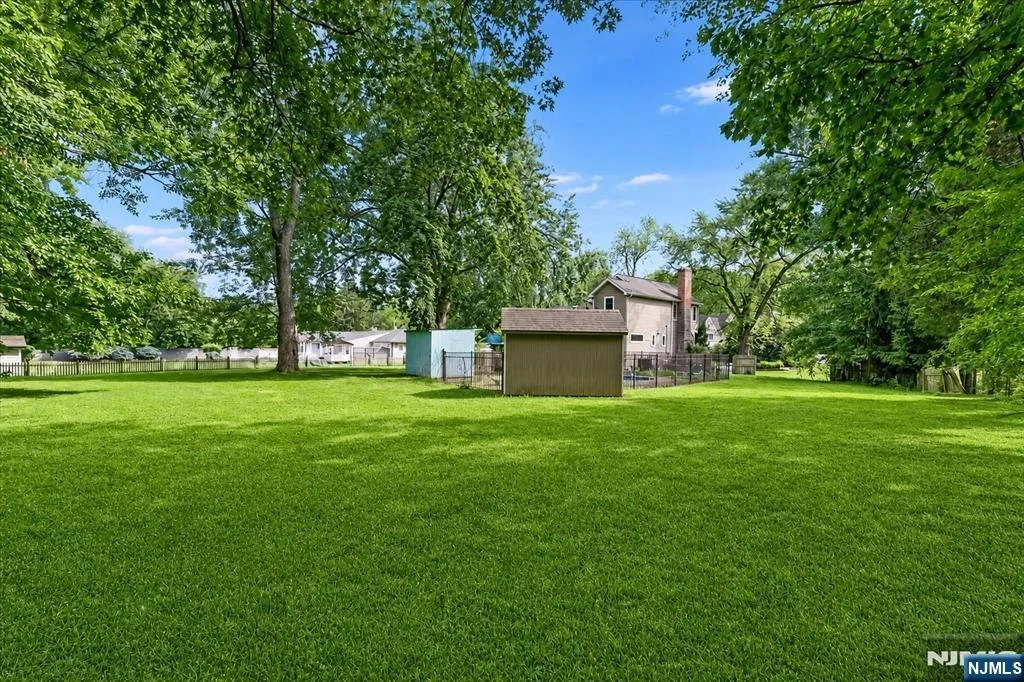 Photo of 1471 Terrill