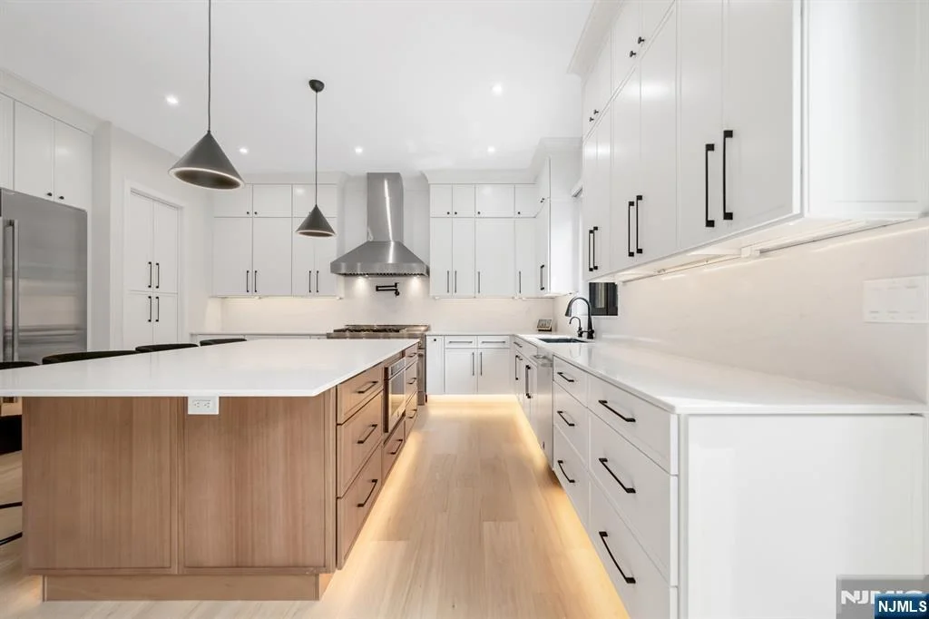 Photo of 336 Lockwood
