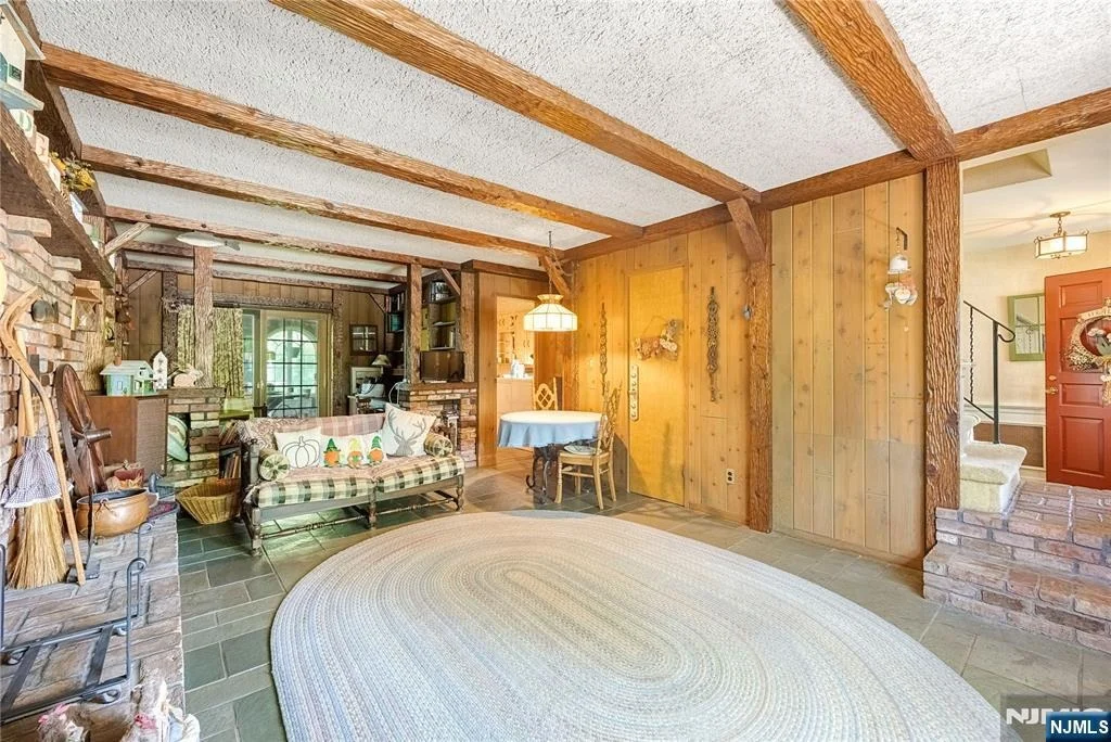 Photo of 156 Cedar