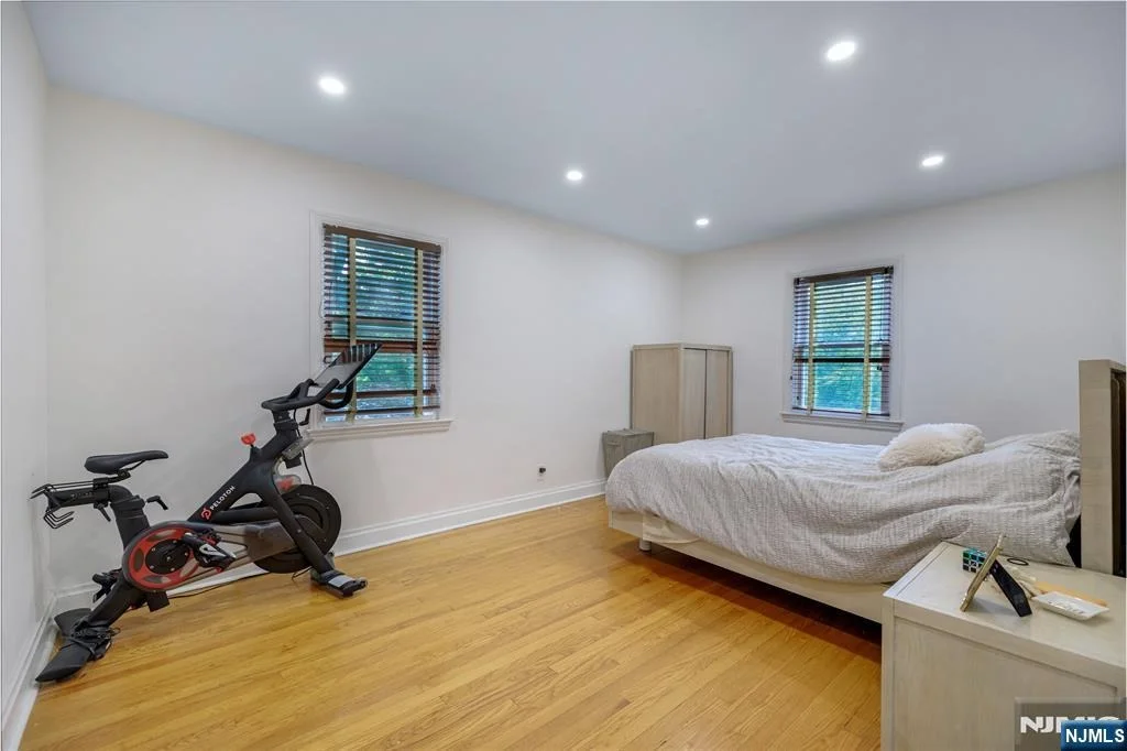 Photo of 685 Ackerman