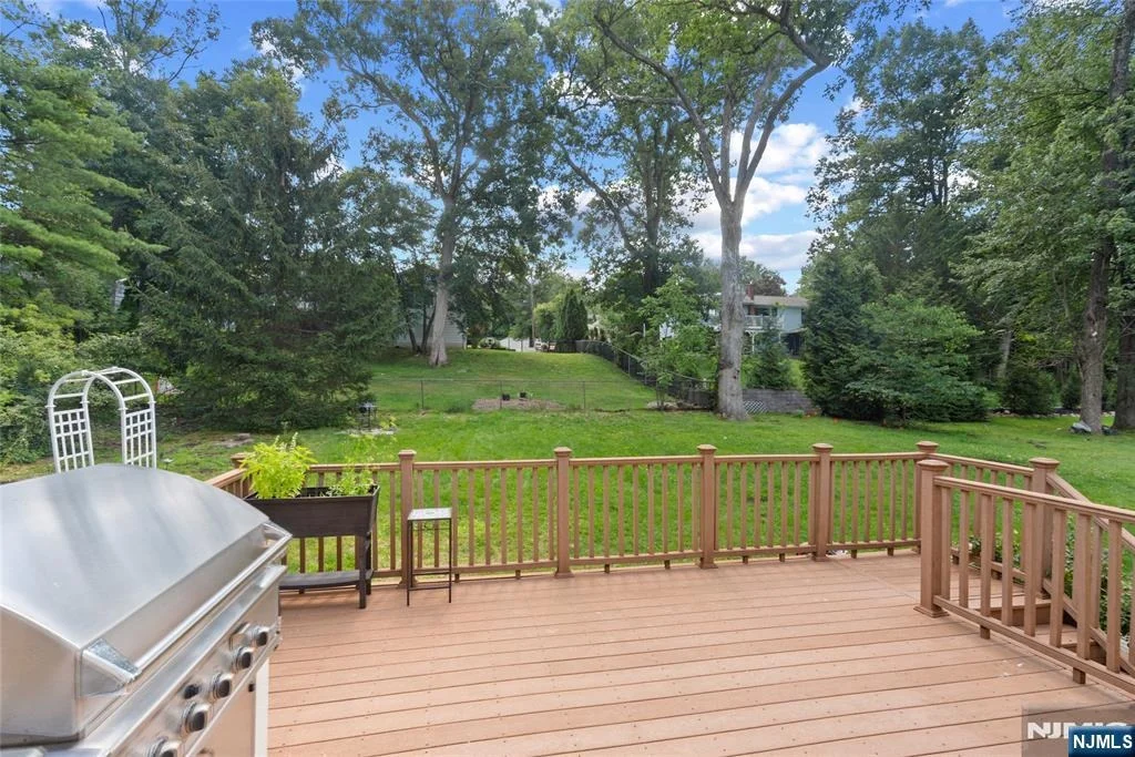 Photo of 260 Saint Cloud