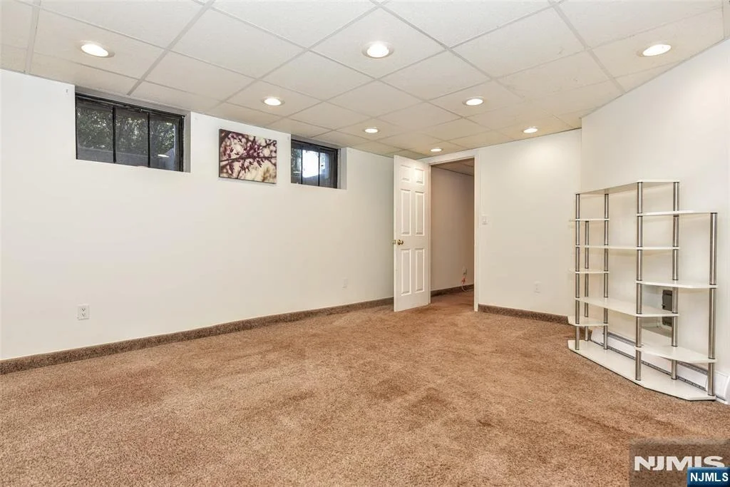 Photo of 137 Manhattan