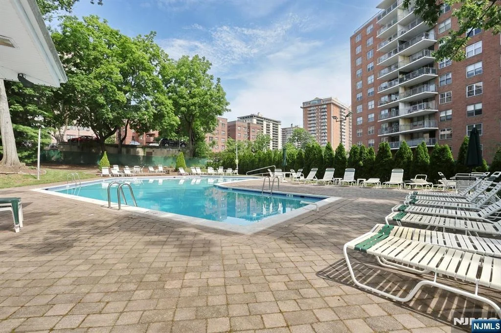 Photo of 301 Beech
