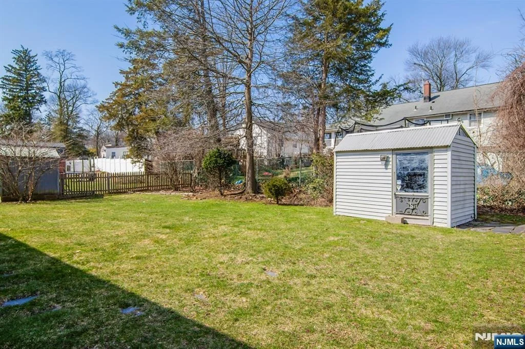 Photo of 240 Ridge