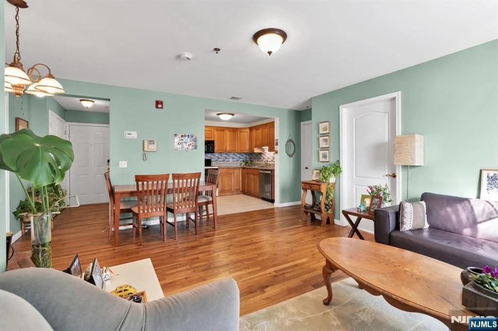 Photo of 241 Union