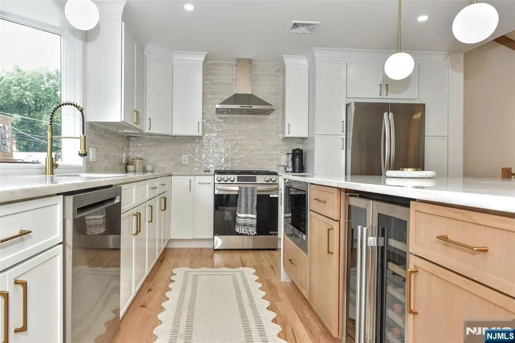 Photo of 75 Demarest