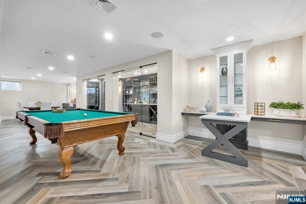 Photo of 7 Brookside