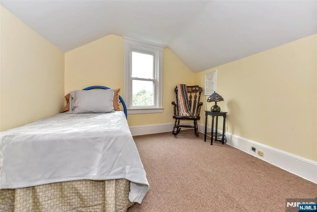 Photo of 7 Lafayette