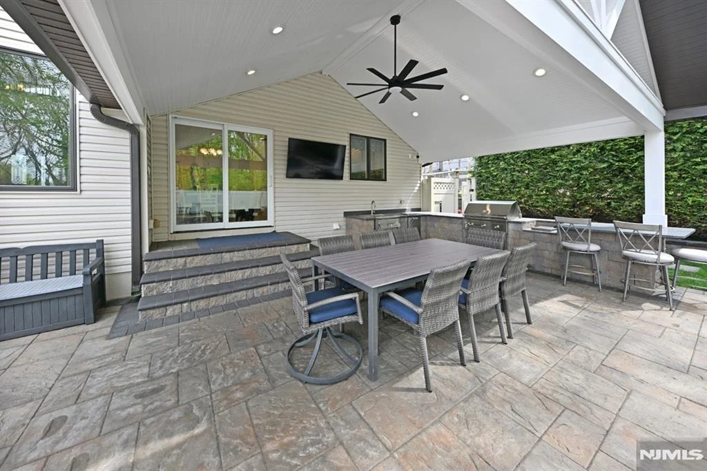 Photo of 106 Arnot