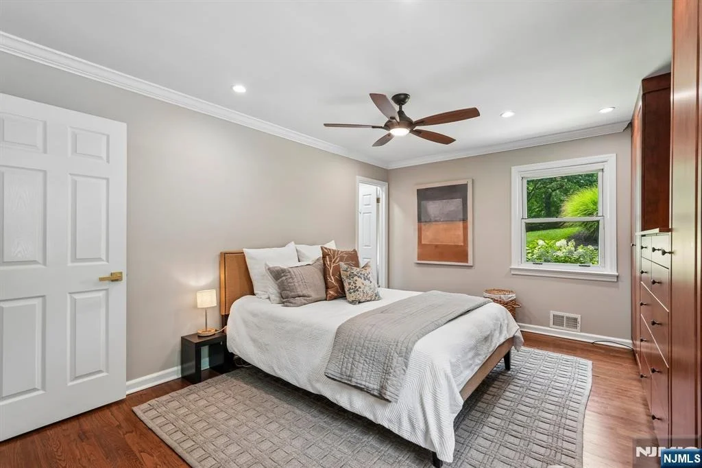 Photo of 1625 Nottingham