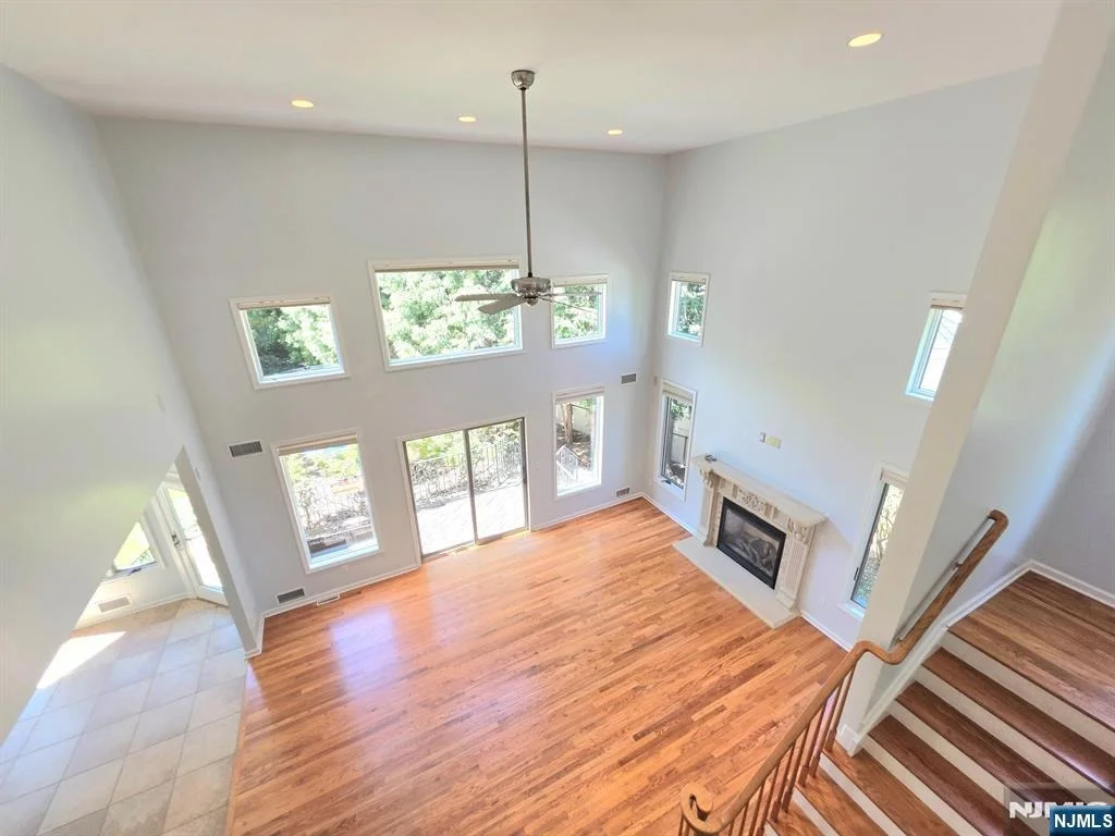 Photo of 335 Bullard