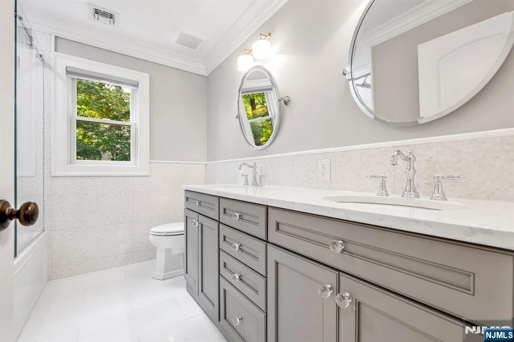 Photo of 7 Brookside