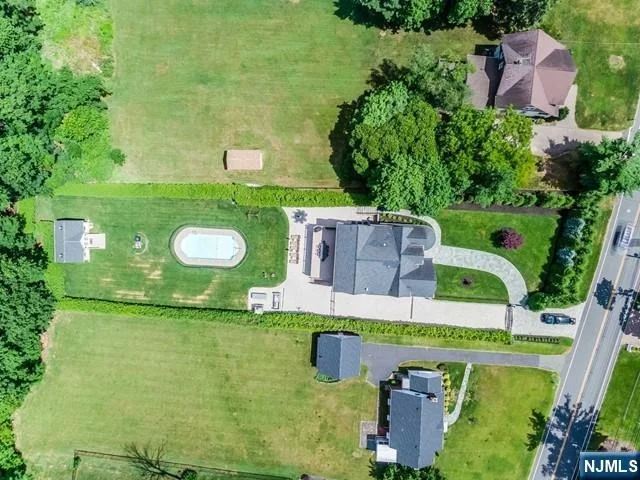 Photo of 63 Grandview