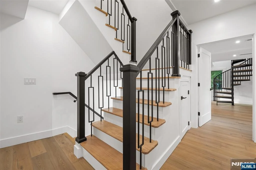 Photo of 517 Park