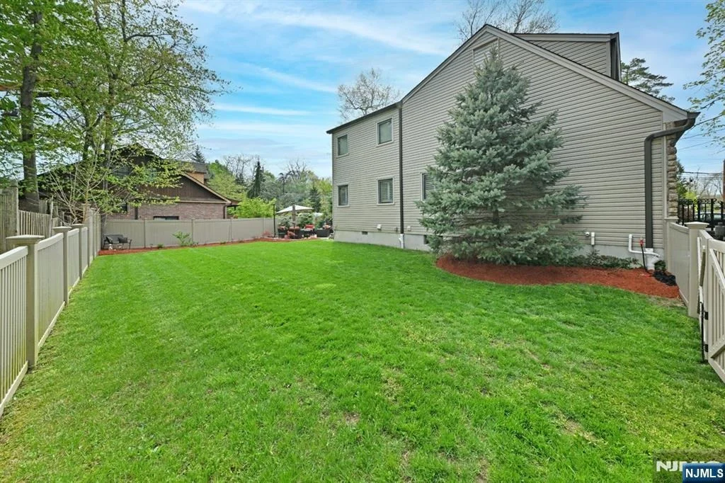 Photo of 12 Morningside
