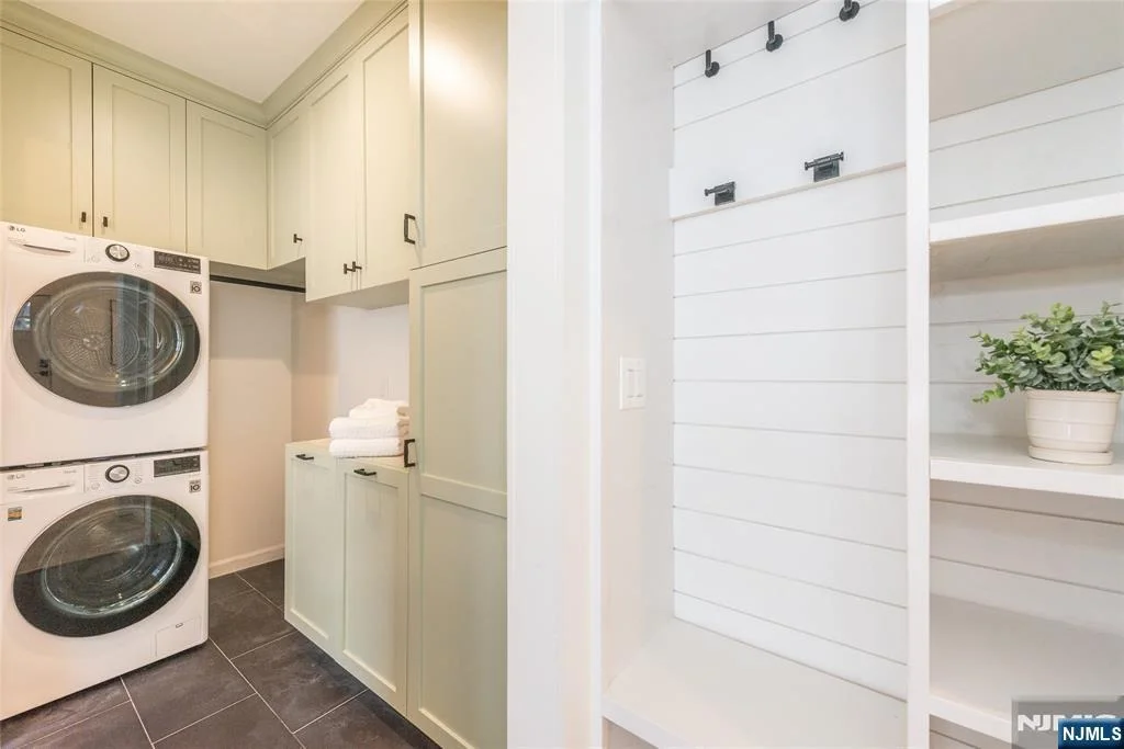 Photo of 33 Waverly