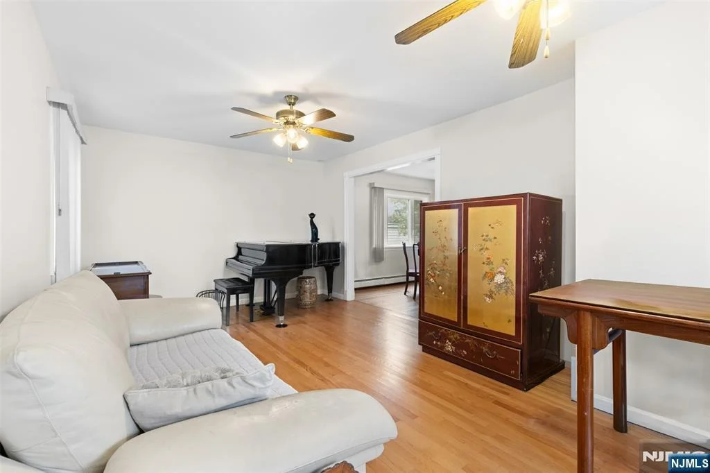 Photo of 276 Concord