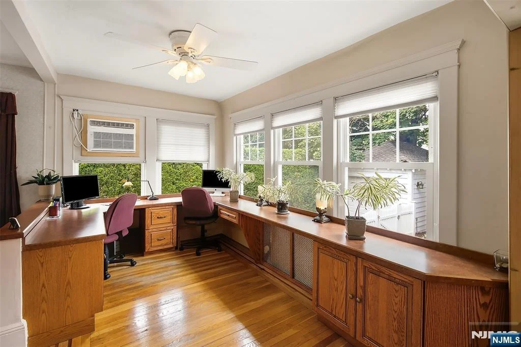 Photo of 156 Larch