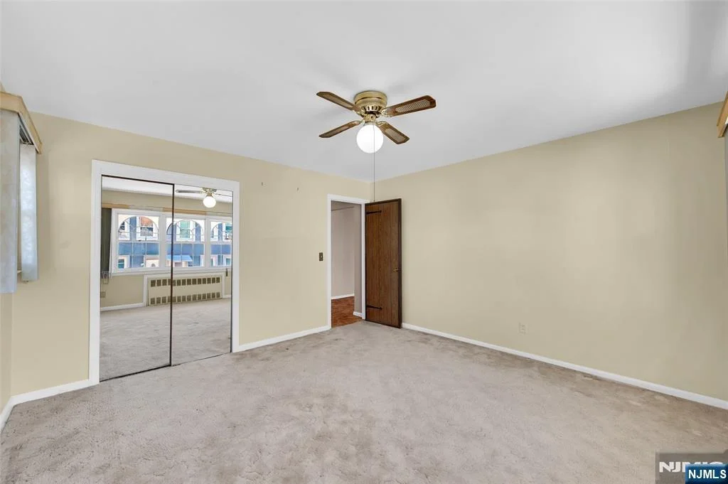 Photo of 11 Burdette
