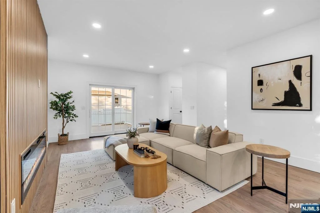 Photo of 515 Salem