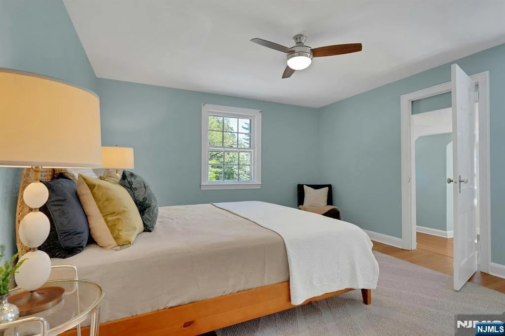 Photo of 26 Whittier