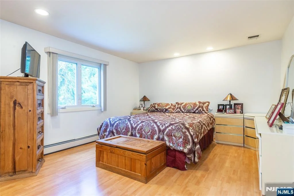 Photo of 35 Herbert