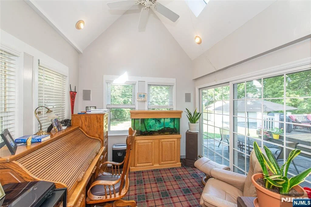 Photo of 11 Hillcrest
